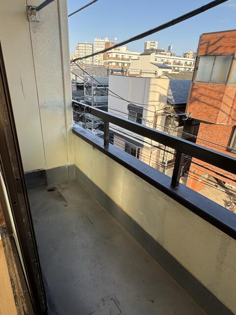 ホワイトハイツのバルコニー