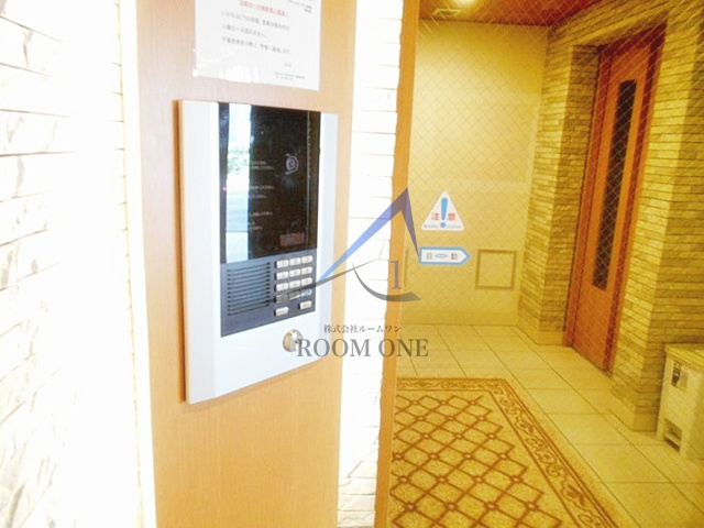 グローセインゼル湯島のセキュリティ|オートロックです。