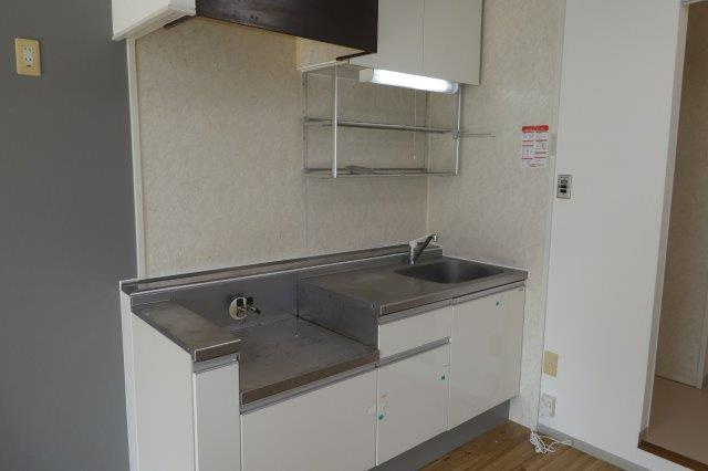 楠小路Aのキッチン