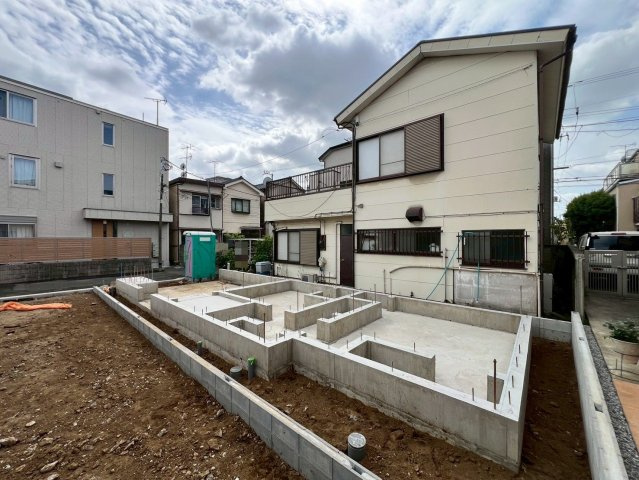 【外観】 | 板橋区富士見町　新築戸建て　A号棟 | 【建築中】穏やかな時間が流れる、落ち着いた住環境になります