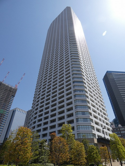 ザ・パークハウス西新宿タワー60の外観