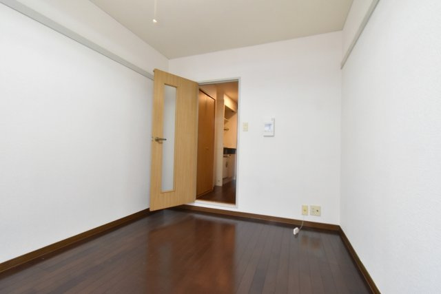 キングガーデンの居間・リビング