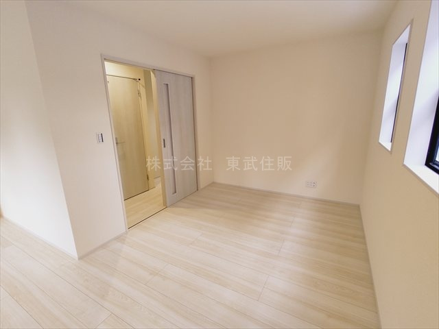 【居間・リビング】の画像