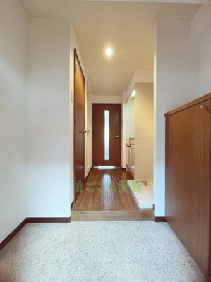 【玄関】 | エスリード本町