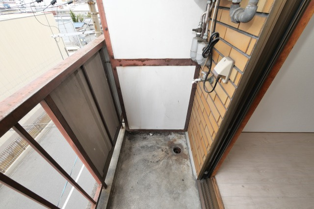 大阪市東成区深江北３丁目の賃貸マンションのバルコニー