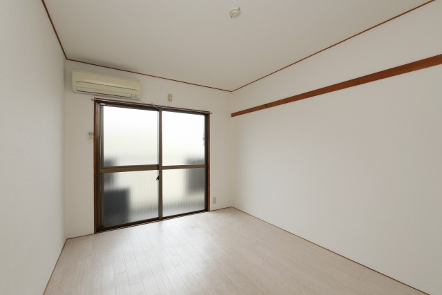 大阪市東成区深江北３丁目の賃貸マンションの居間・リビング