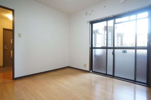 カサソレアード（中野東）の洋室