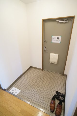 カサソレアード（中野東）の玄関