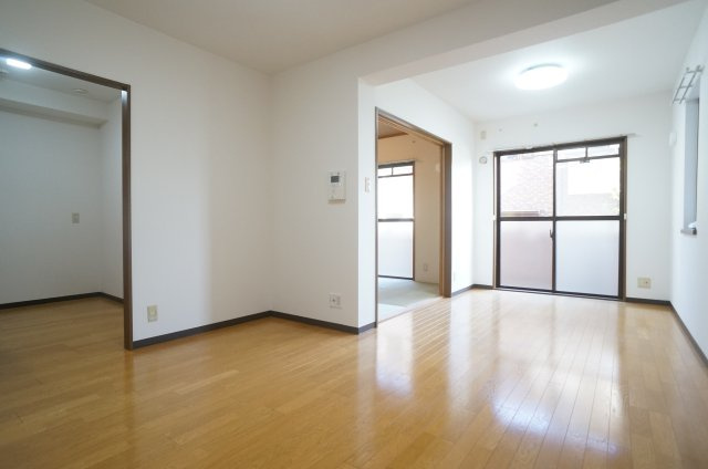 カサソレアード（中野東）の居間・リビング