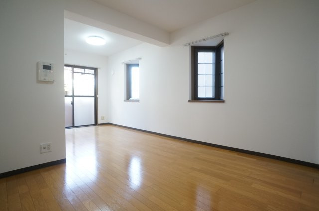 カサソレアード（中野東）の居間・リビング