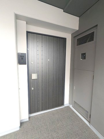 RETERRACE三ノ輪ウエストの設備|角部屋、ディンプルキーのダブルロックセキュリティです