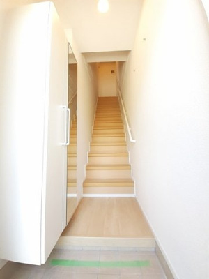 【玄関】 | サンローレル | 落ち着いた玄関です