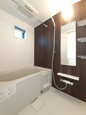 【浴室】 | サンローレル | ゆったり過ごせるお風呂です