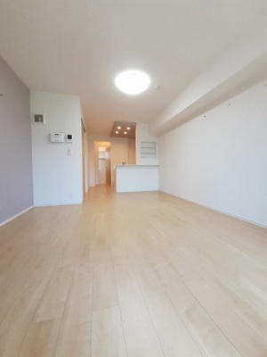 【内装】 | サンローレル | 過ごしやすい室内です