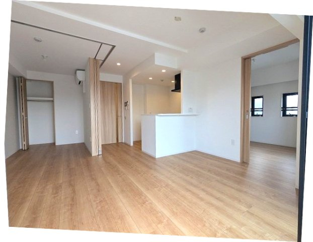 RETERRACE三ノ輪ウエストの居間・リビング|インターネット無料
エアコン3台付
3.5帖洋室のスライドドアを開放して広いリビングにも