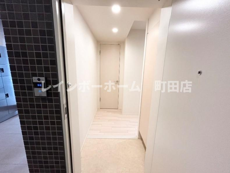 シャイン湘南の玄関|同施工会社参考写真