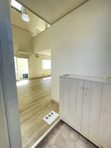 メゾン・ド・ロワールの玄関