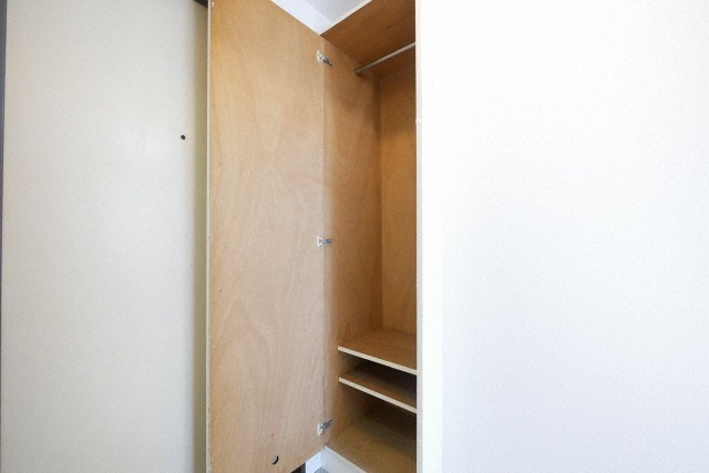 大阪市生野区中川１丁目の賃貸マンションの収納