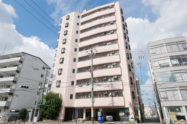 大阪市生野区中川１丁目の賃貸マンションの外観
