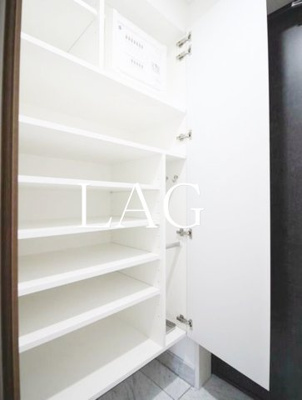 【玄関】 | プレール・ドゥーク日本橋 | 玄関です。