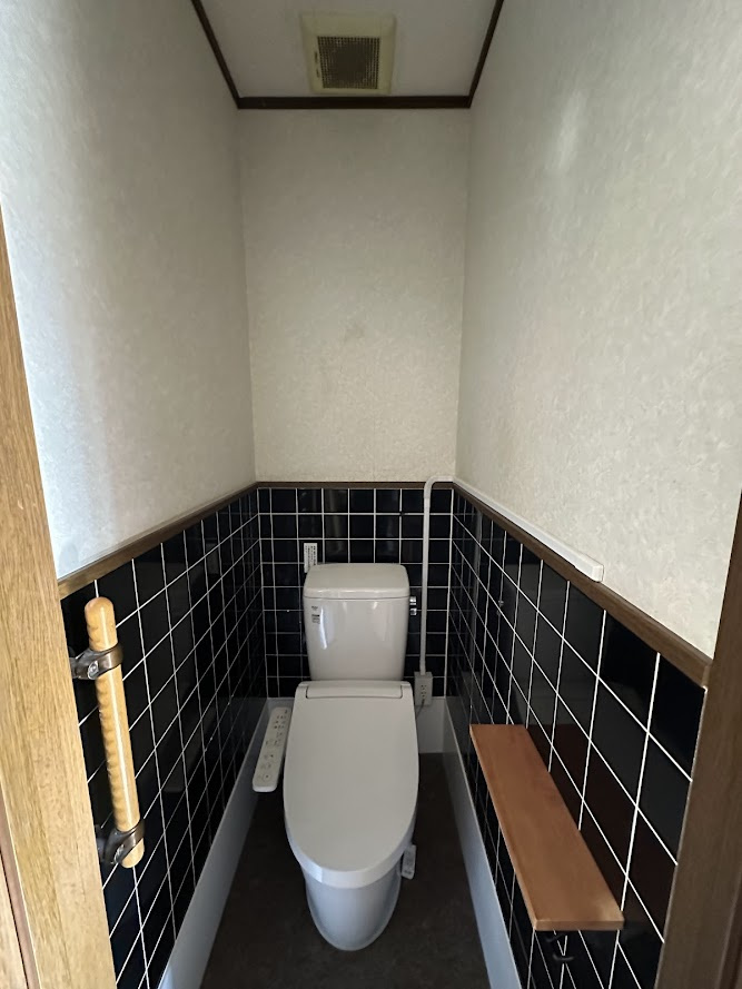 店舗付住宅　折立のトイレ|1F店舗部分