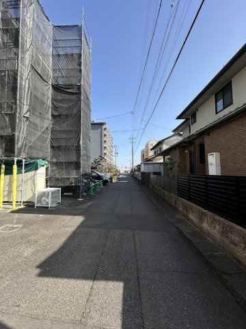 店舗付住宅　折立のその他|前面道路