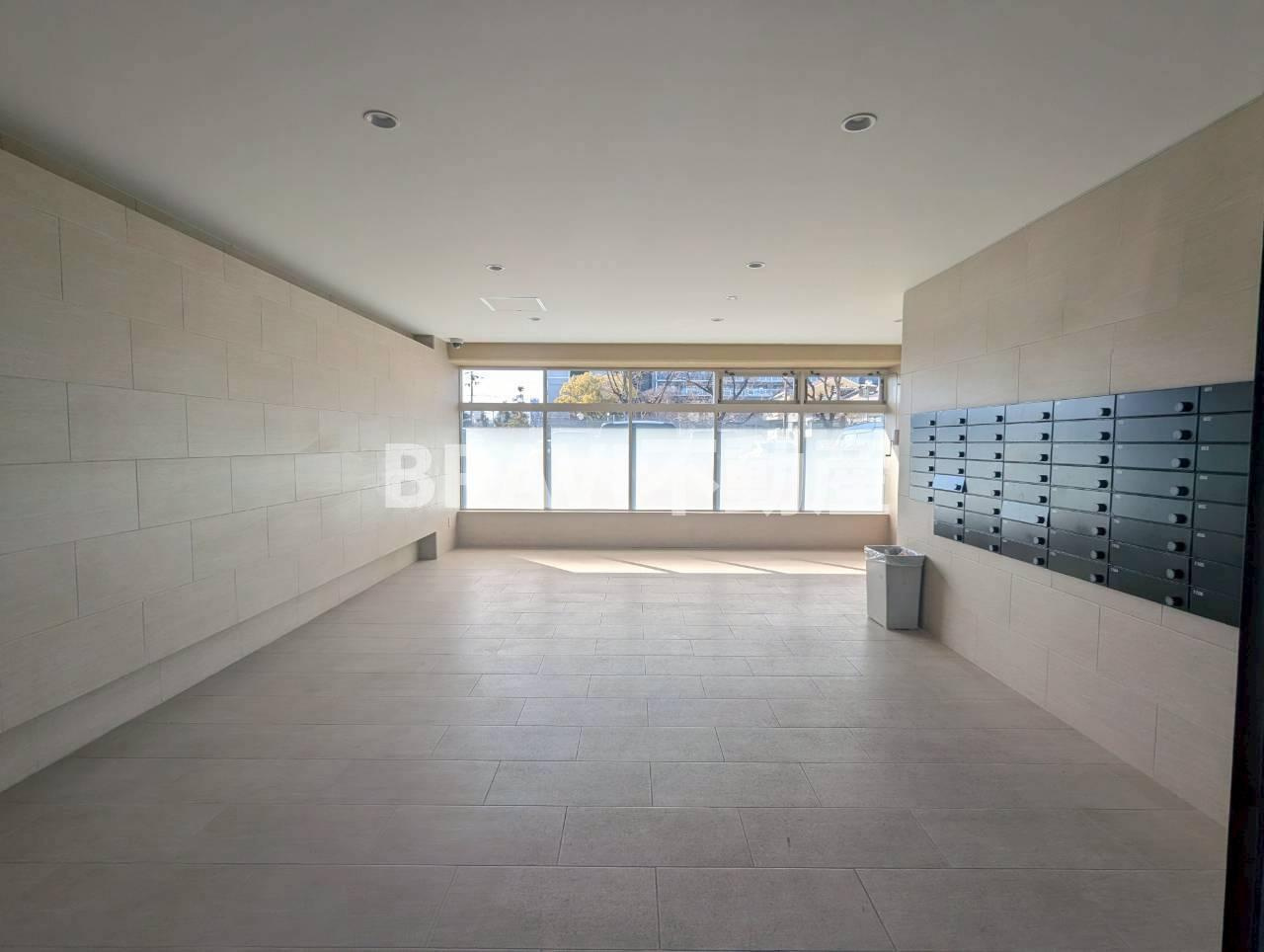 ISM大阪城公園 BRAVI不動産のロビー