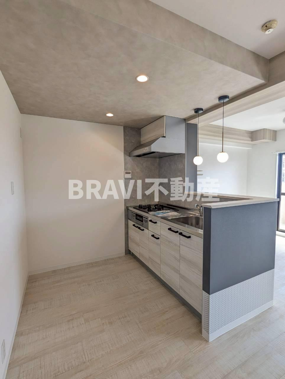 ISM大阪城公園 BRAVI不動産のキッチン
