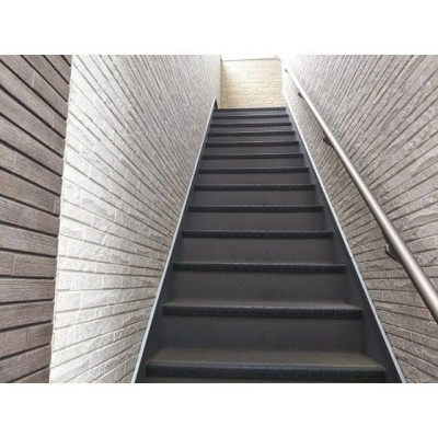 【エントランス】 | プリマルーチェ