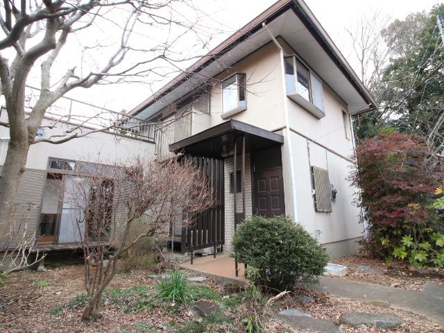 【外観】 | 牛久市神谷６丁目　中古戸建 | 敷地広々63坪！！広ーいお庭で家庭菜園なども実現できちゃいますね(*^^)v