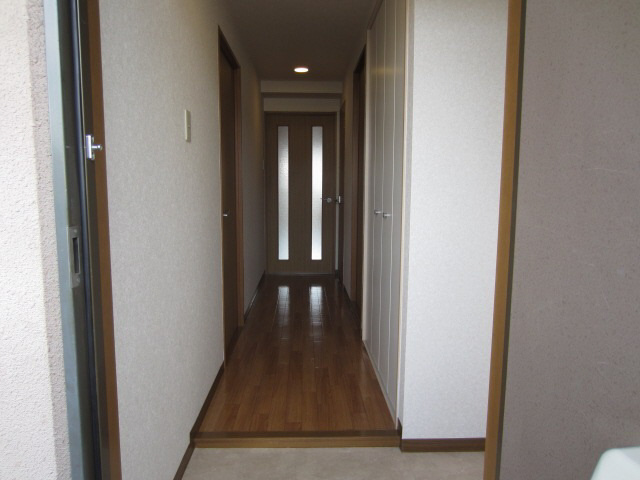 【玄関】