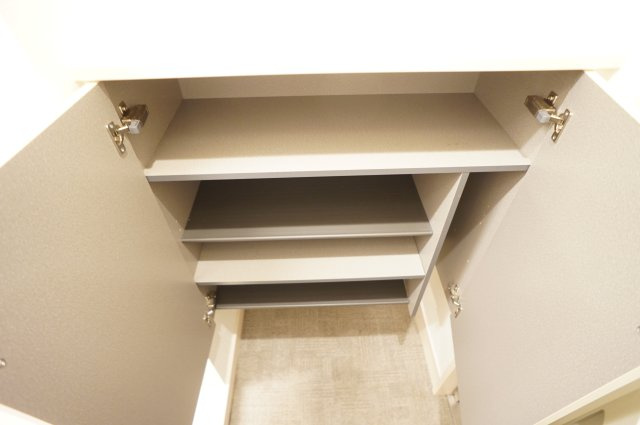 ラ・ルーチェ津田沼の玄関