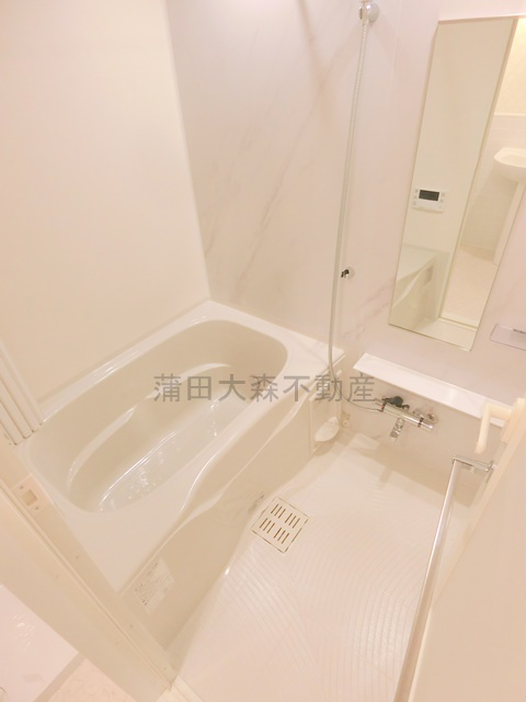 ザ・ライオンズフォーシア蒲田の浴室