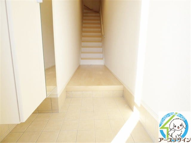 サージェ林Ⅰ・Aの玄関|※パース写真