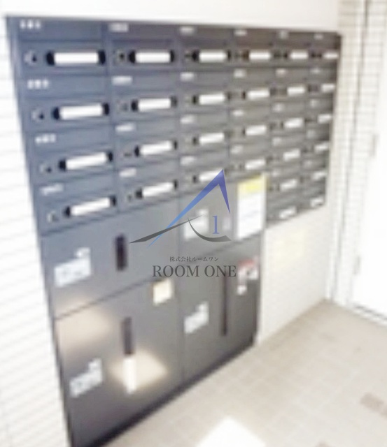 クレイシア世田谷赤堤のその他共用部分|集合ポストです。