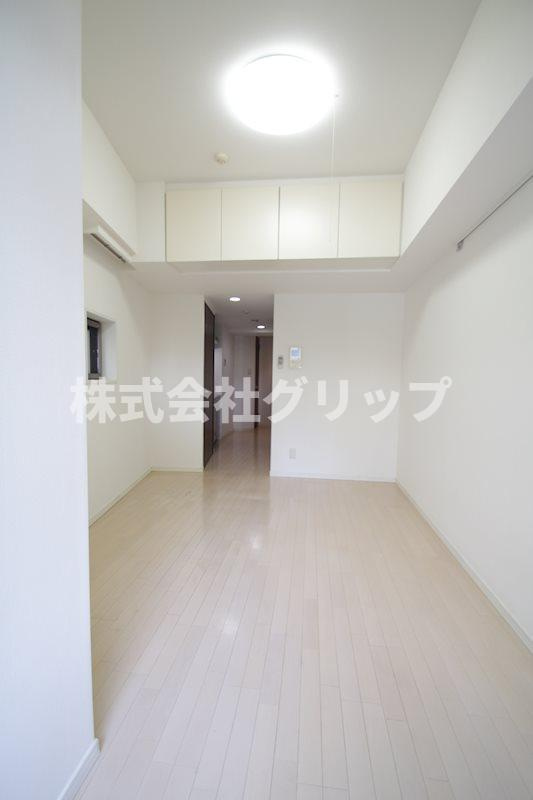 エステムプラザ横濱元町山手の居間・リビング