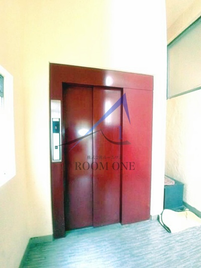 動坂ハイツのその他共用部分|エレベーターです。