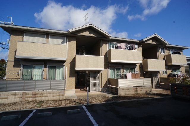 リヴェール城　A棟の外観