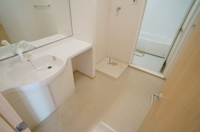 リヴェール城　A棟の洗面所