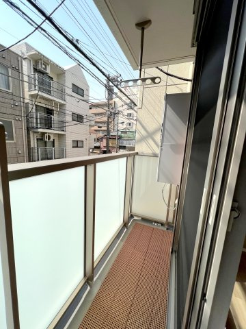メゾン・リーブル滝野川のバルコニー