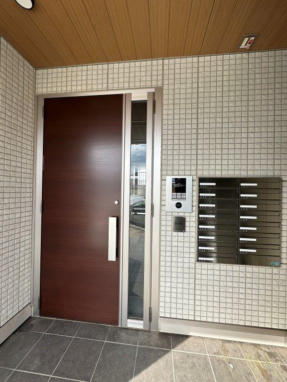 Diversita鉈屋町のエントランス