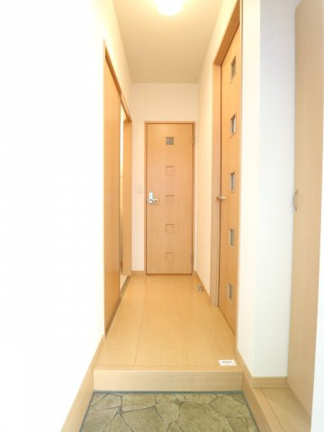 レーブフラッツの玄関