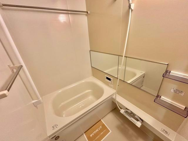 D-ROOM　正木の浴室