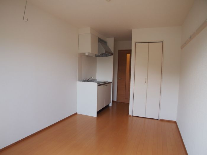 KATURAGI Villeの居間・リビング