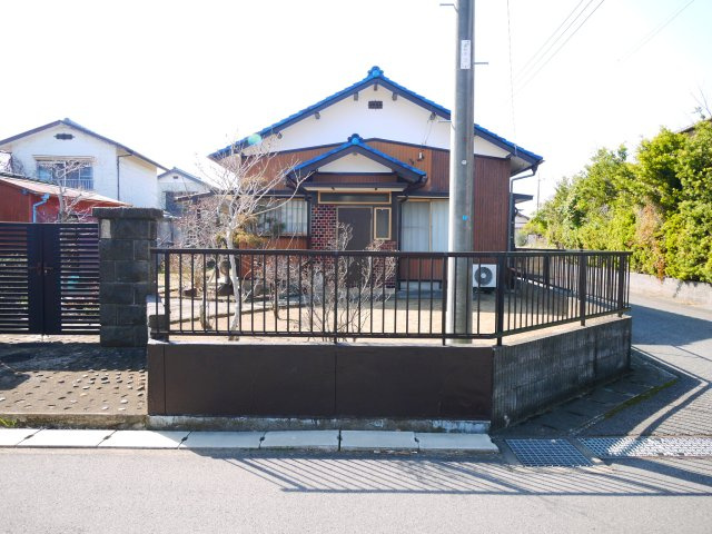茂原市茂原　平家中古戸建の外観パース|敷地約81坪 北東角地 2SK平屋 倉庫付  閑静な立地 都市ガス上下水 スーパーイオン徒歩約13分