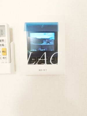 【セキュリティ】 | ノーブルコートⅡ | モニター付きインターフォンです。
