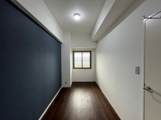 クローバーハイツ南花台の洋室