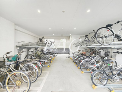 【その他共用部分】 | AZEST立川 | 駐輪場です。