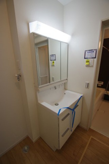 【独立洗面台】 | 【仲介手数料無料！！】日野市日野台4丁目　新築戸建て（全1棟）1号棟　5099万円