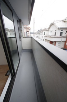 【バルコニー】 | 【仲介手数料無料！！】日野市日野台4丁目　新築戸建て（全1棟）1号棟　5099万円